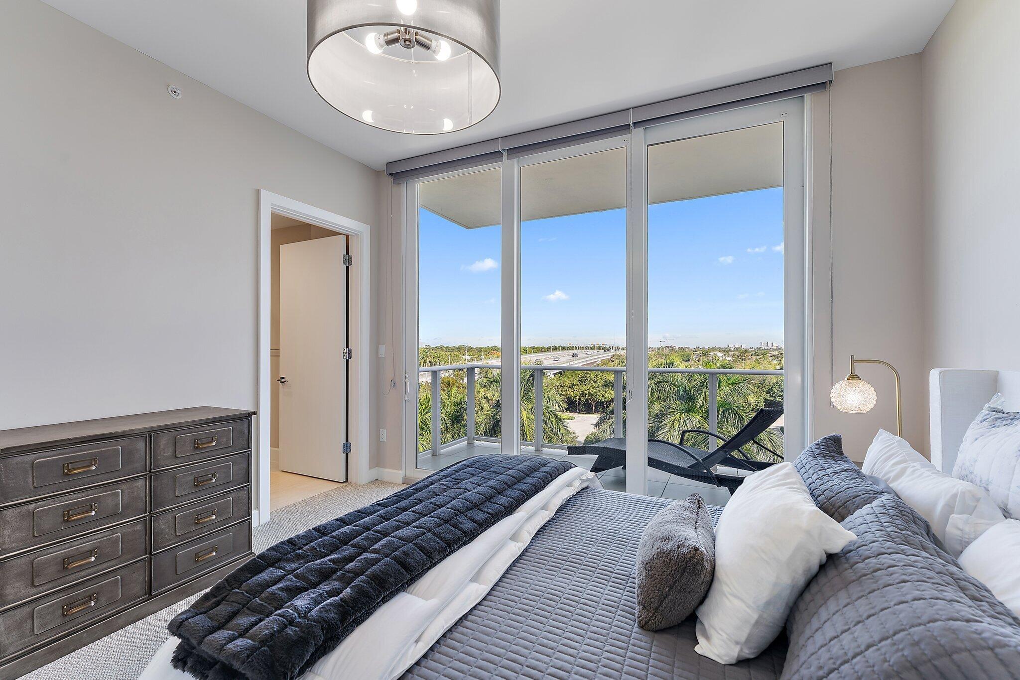 AZURE CONDO - Residential