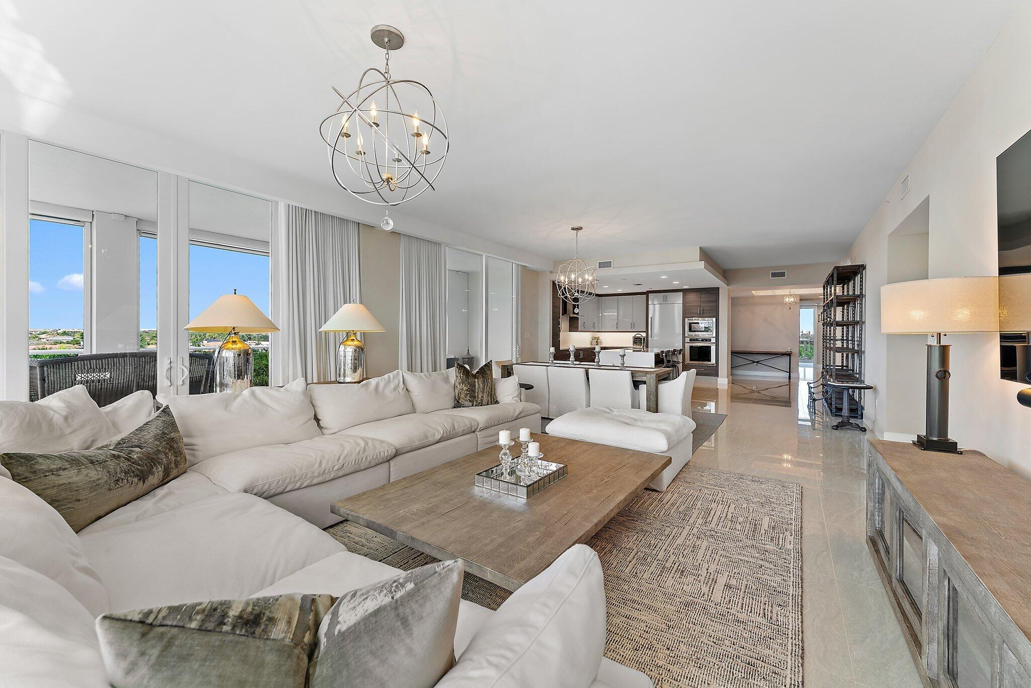 AZURE CONDO - Residential