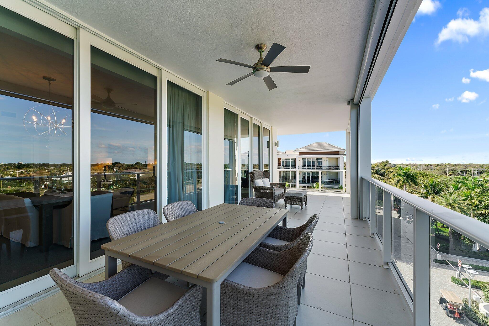 AZURE CONDO - Residential