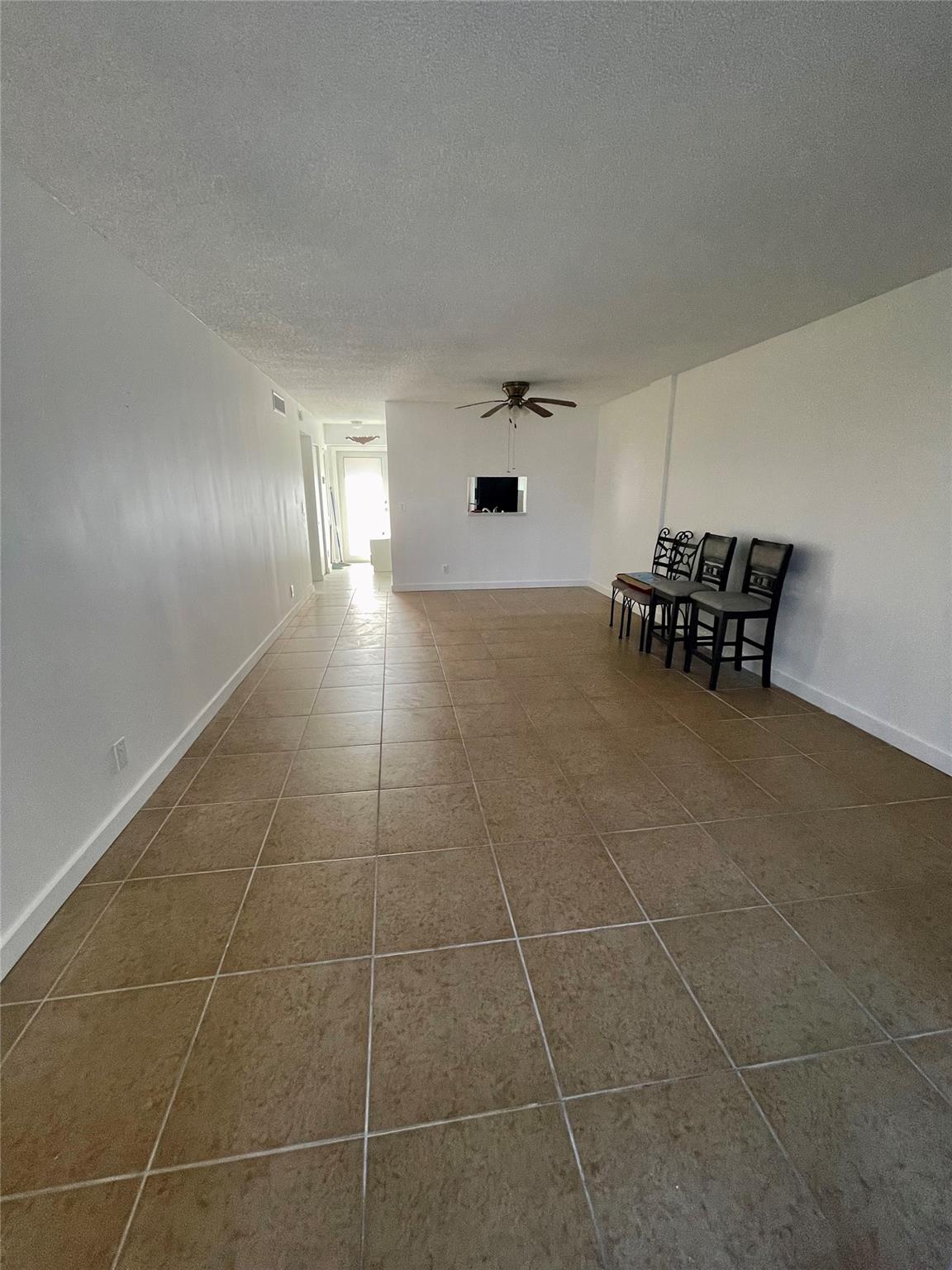 1025 SE 2nd Ave 106