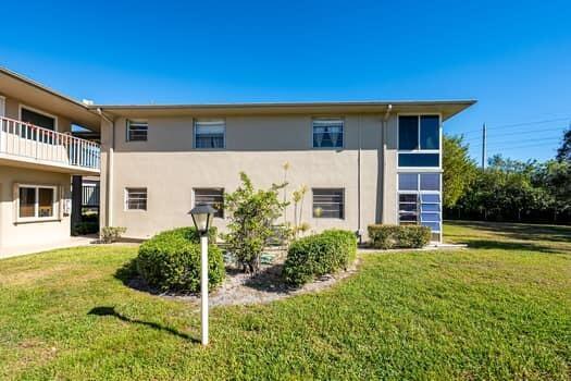 VISTA ST LUCIE BUILDINGS - Residential
