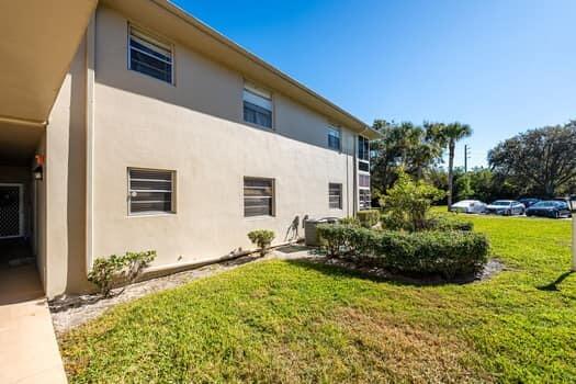 VISTA ST LUCIE BUILDINGS 9 THRU 20 - Residential