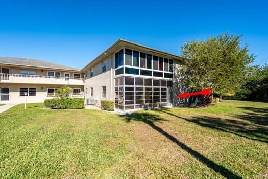 VISTA ST LUCIE BUILDINGS - Residential