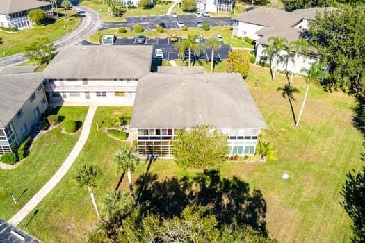VISTA ST LUCIE BUILDINGS - Residential