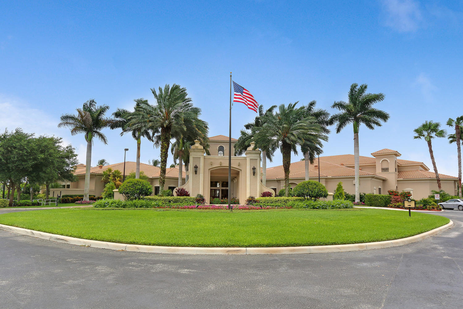 VALENCIA PALMS 6 - Residential Lease
