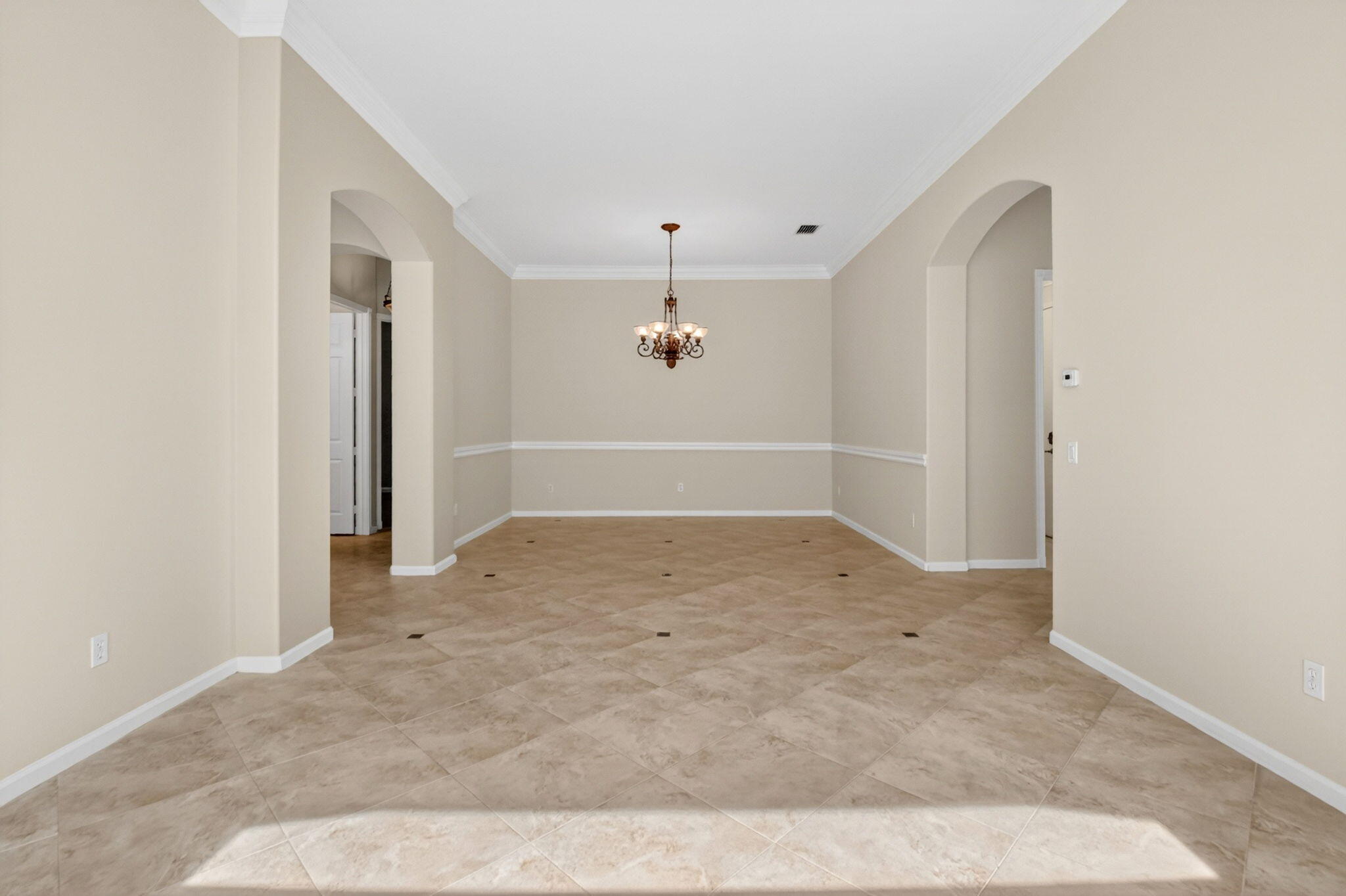 VALENCIA PALMS 6 - Residential Lease