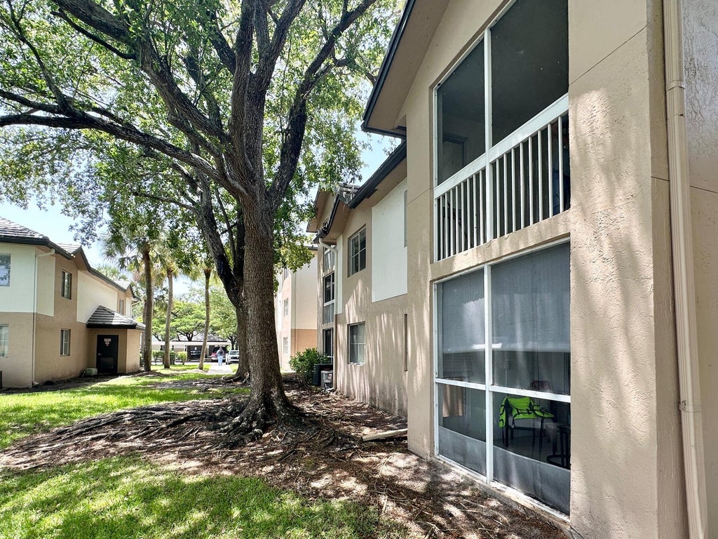 Photo of 9877 Westview Drive #623, Coral Springs, FL 33076 (MLS # B26050688)