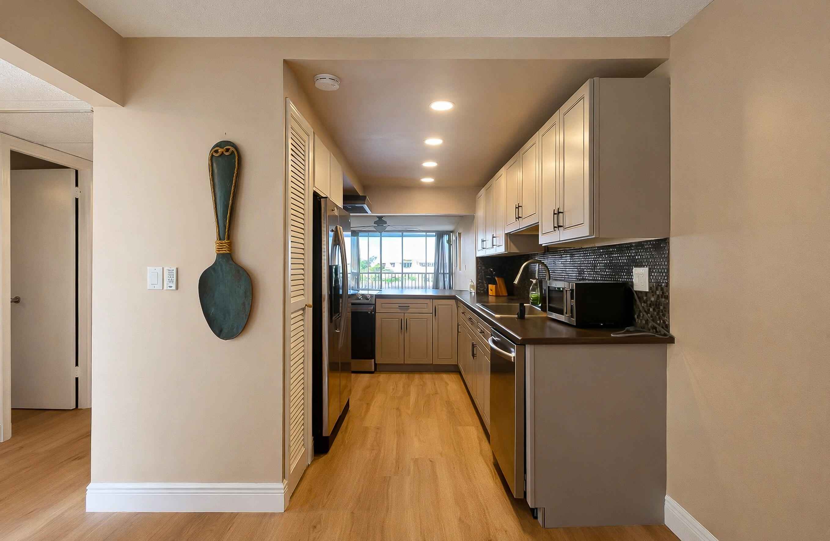 BOCA BAYOU CONDO - Residential Lease