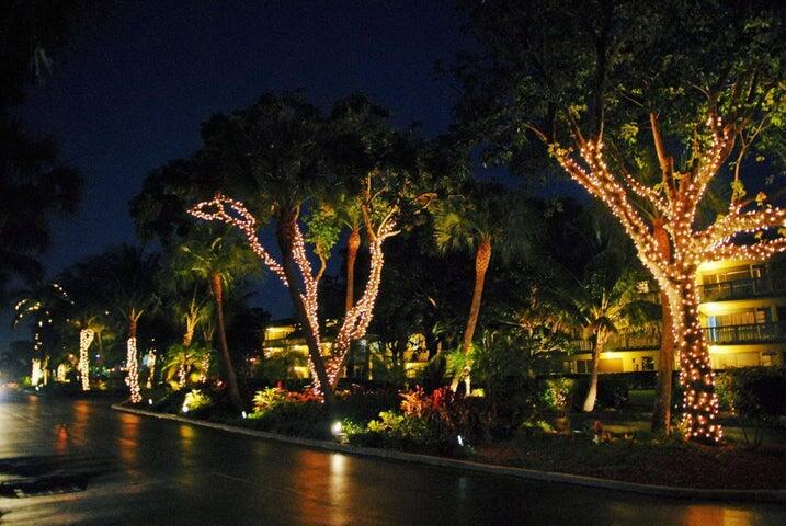 BOCA BAYOU CONDO - Residential Lease