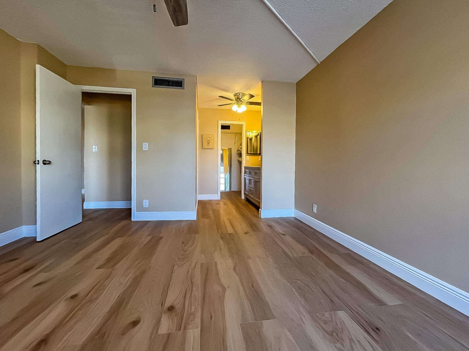 BOCA BAYOU CONDO - Residential Lease