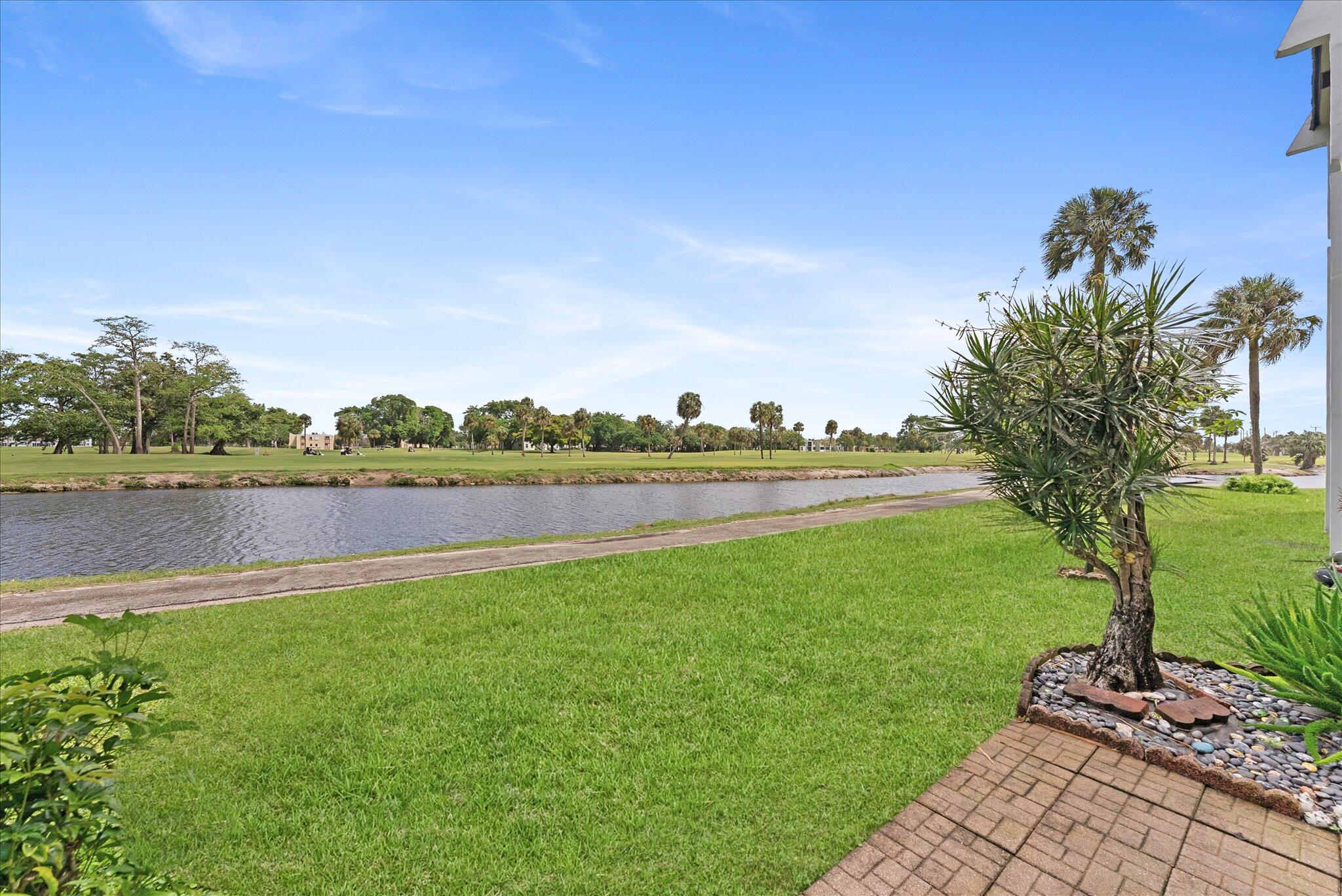 ORIOLE GOLF & TENNIS CLUB CONDO - Residential