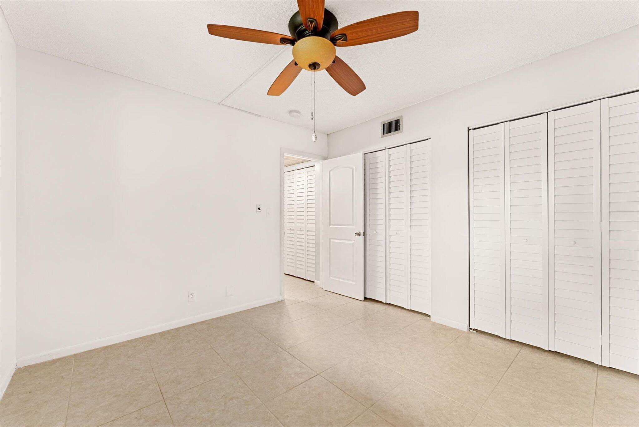 ORIOLE GOLF & TENNIS CLUB CONDO - Residential