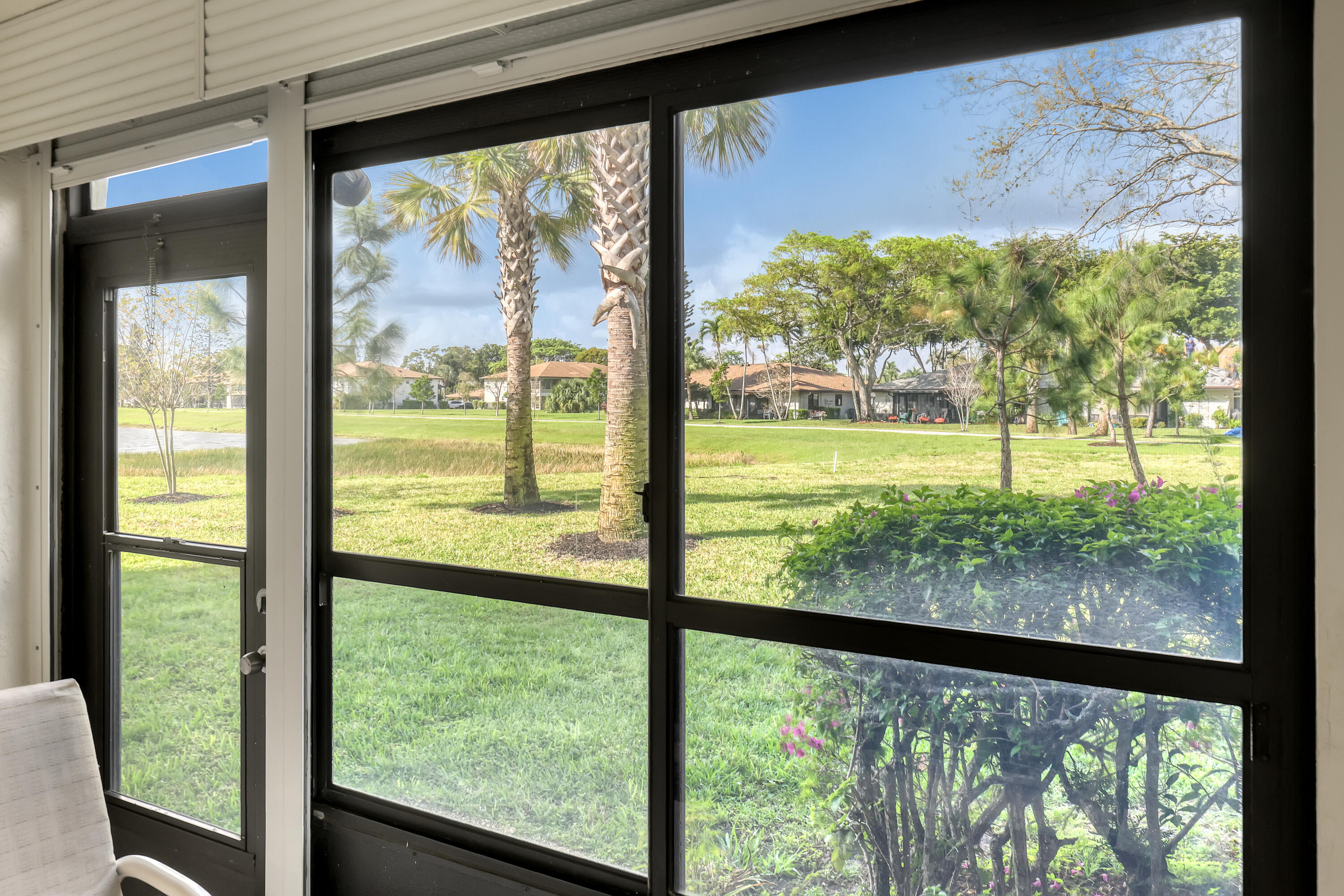 PALM GREENS AT VILLA DEL RAY CONDO - Residential