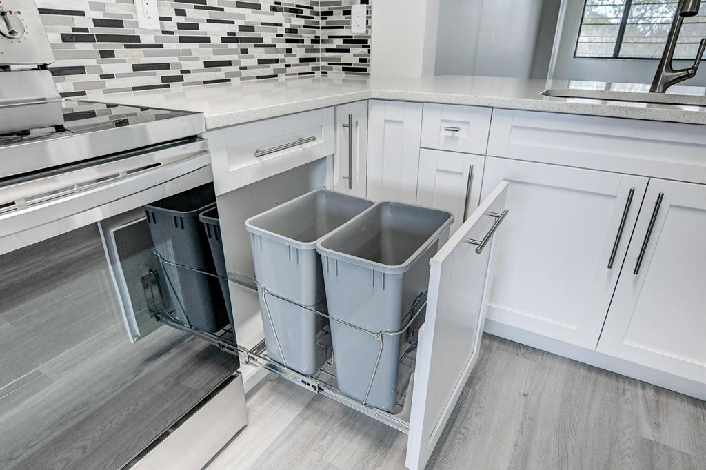 LAKES OF DELRAY - Residential