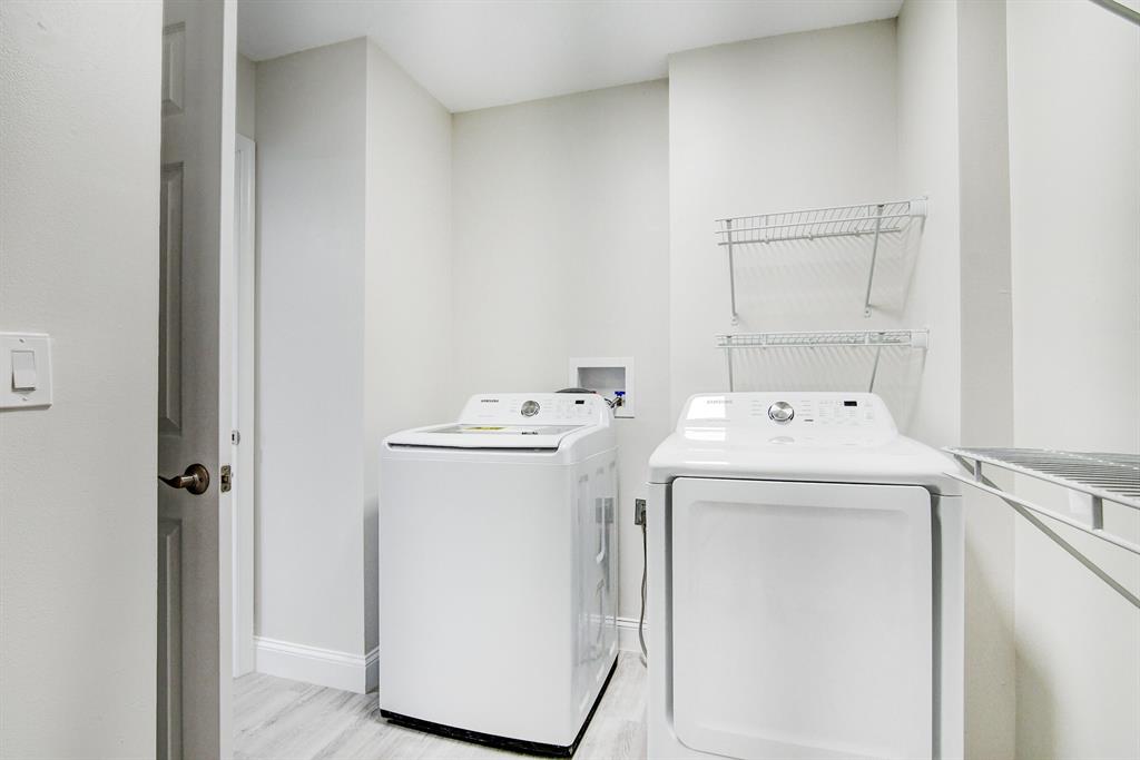 LAKES OF DELRAY - Residential