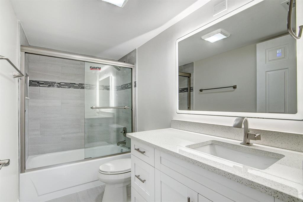 LAKES OF DELRAY - Residential