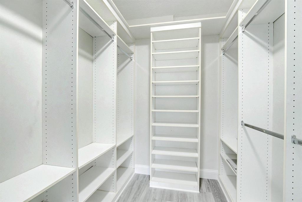 LAKES OF DELRAY - Residential