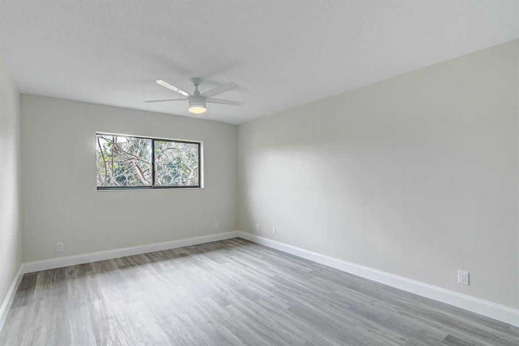 LAKES OF DELRAY - Residential