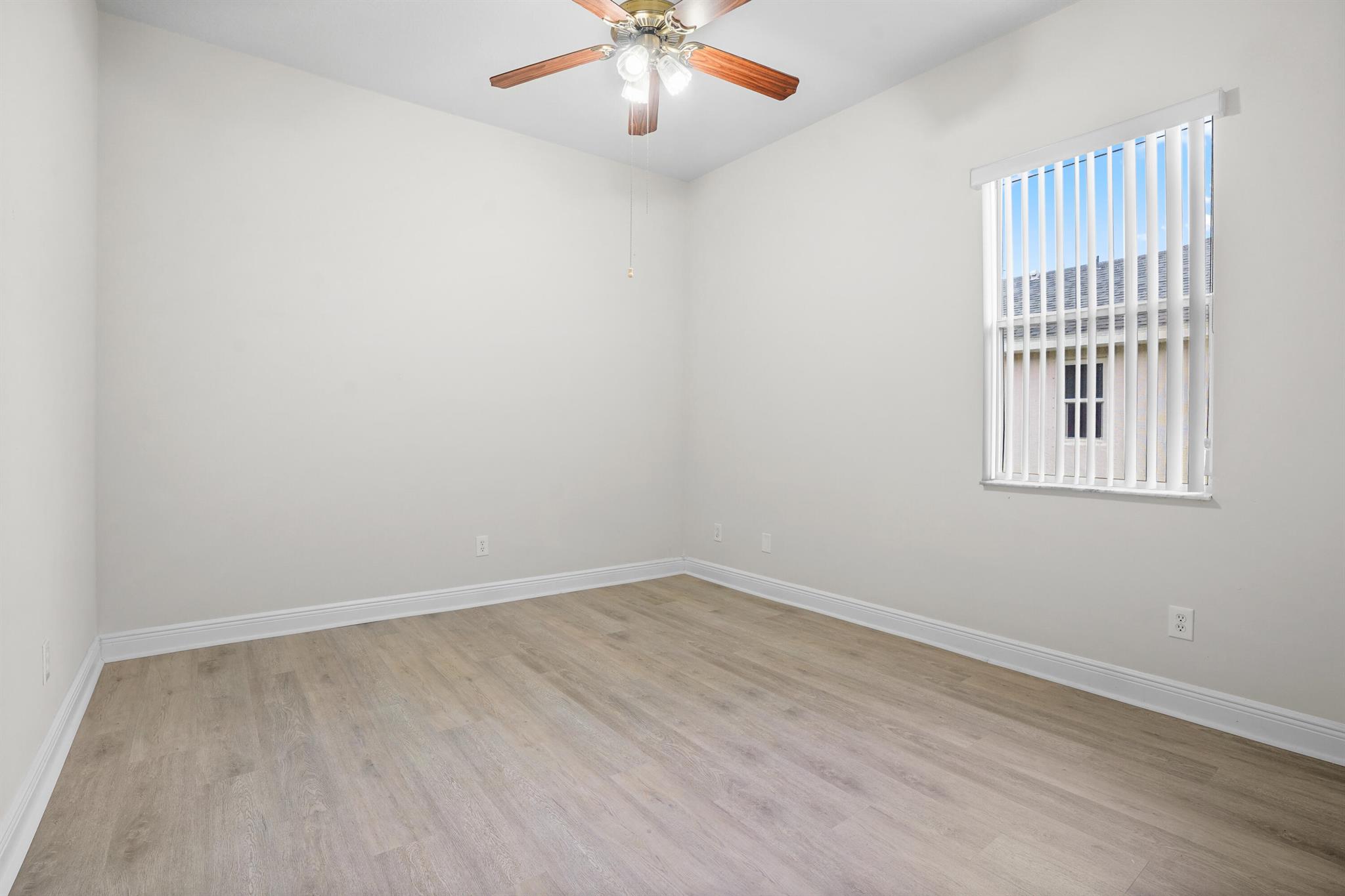 PORT ST LUCIE SECTION 15 - Residential Lease