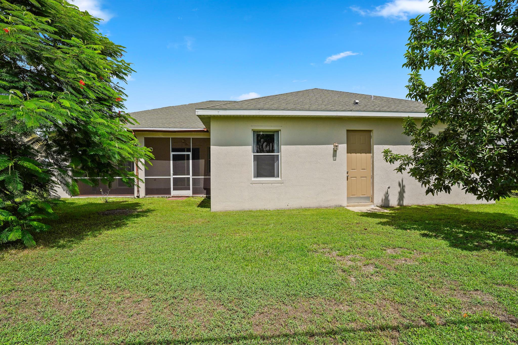 PORT ST LUCIE SECTION 15 - Residential Lease