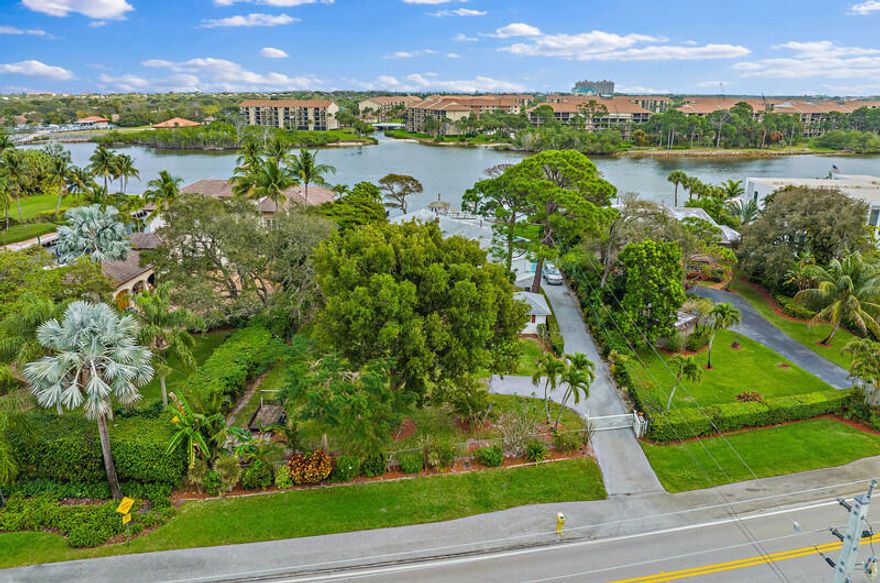 FABULOUS DEEP WATER INTRACOASTAL PROPERTY WITH PRIVATE GATE.  BUILD YOUR DREAM HOME ON THIS DIRECT INTRACOASTAL PROPERTY WITH EASY OCEAN ACCESS.  SITS ON .56 ACRE LOT WITH A NEW $20K WHOLE HOUSE GENERATOR ON 100 FT. DIRECT INTRACOASTAL.