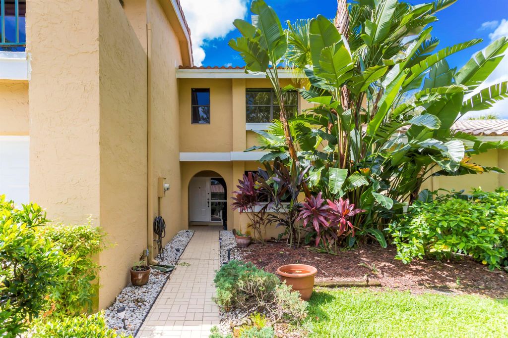 Photo of 6166 Via Laguna Lane, Boca Raton, FL 33433 (MLS # R11094432)
