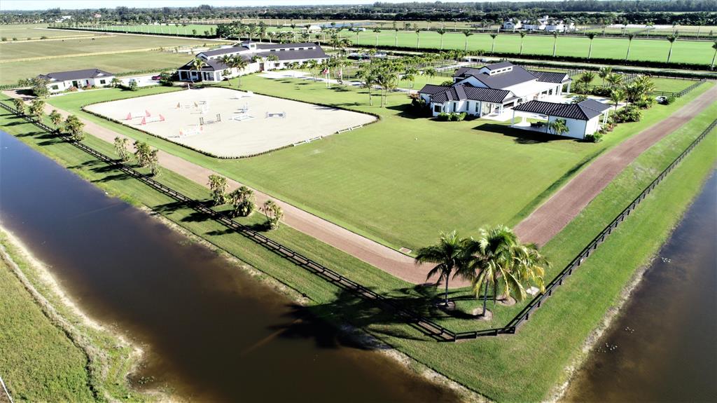 WELLINGTON PRESERVE - Residential