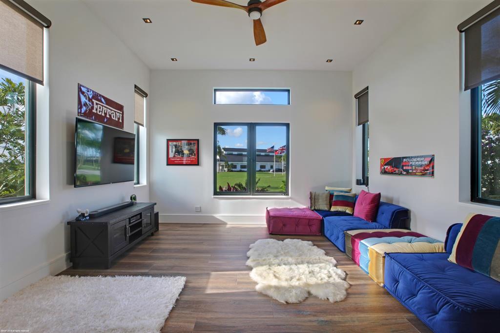 WELLINGTON PRESERVE - Residential