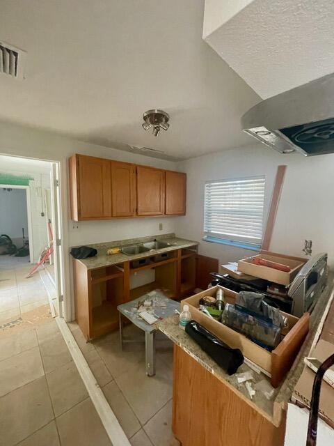 SHERATON PLAZA UNIT 2 REPLAT - Residential