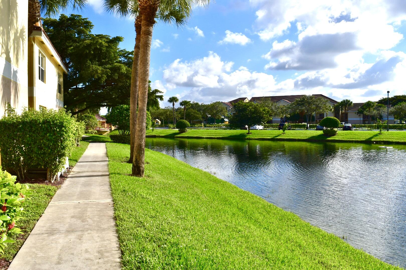 SOUTH PALM PLACE CONDO - Residential