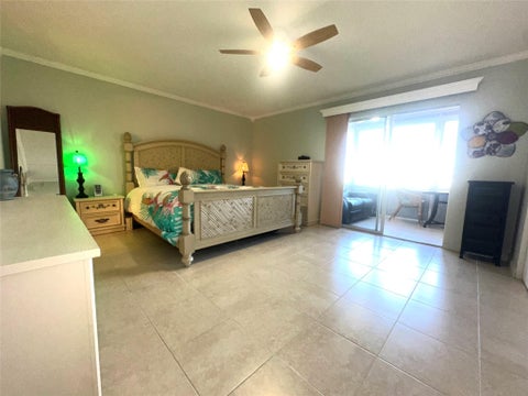 Tiny photo for 4032 Cambridge B #4032, Deerfield Beach, FL 33442 (MLS # F10542829)
