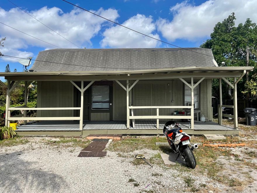 EXCELLENT INVESTMENT OPPORTUNITY-STRONG RENTAL HISTORY! 
W. HOLLYWOOD FOURPLEX (2) DUPLEXES (1) ONE TAX FOLIO#. 
WELL MAINTAINED & PROFESSIONALLY MANAGED-   
NEW ROOFS IN '24-1 ELECTRIC METER/1 WATER METER ON PROPERTY-WATER/ELECTRIC ARE  INCL. IN TENANT'S RENT. 
WEST BLDG: ONE-STORY DUPLEX: 
UNIT #A; 1 BED/1 BATH RENTED $1,450/MO. LEASE END 8/3/26  
UNIT #B; 2 BED/1 BATH RENTED $1,800/MO. LEASE END 5/31/26    
EAST BLDG: 2-STORY TOWNHOUSE(S) 
UNIT #C 1 BED/2 BATH TOWNHOUSE WITH LARGE LIVING & BEDROOM AREAS. MULTIPLE CLOSETS- RENTED $1,600/MO.  LEASE END S 9/14/26
UNIT #D 1 BED/2 BATH TOWNHOUSE-W/LARGE LIVING & BEDROOM AREAS. MULTIPLE CLOSETS
*VACANT* ASKING $1,600/MO.
ALL UNITS RENT QUICKLY, WITH LITTLE TO NO VACANCIES. CLOSE TO HARDROCK CASINO - 
READ: NO SELLER FINACING!