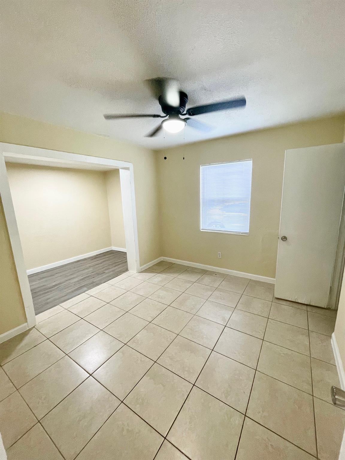 Hollywood Country Estates - Residential Income