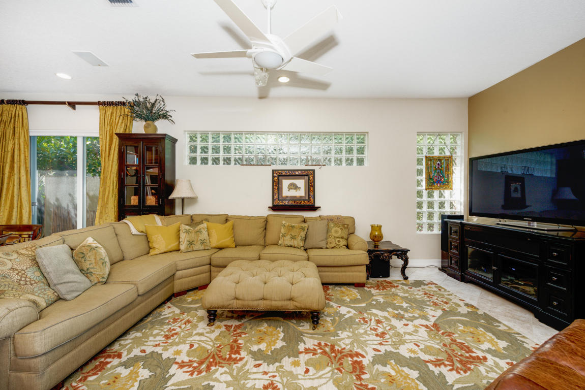 Islands of Jupiter (Jupiter River Estates) - Residential Lease