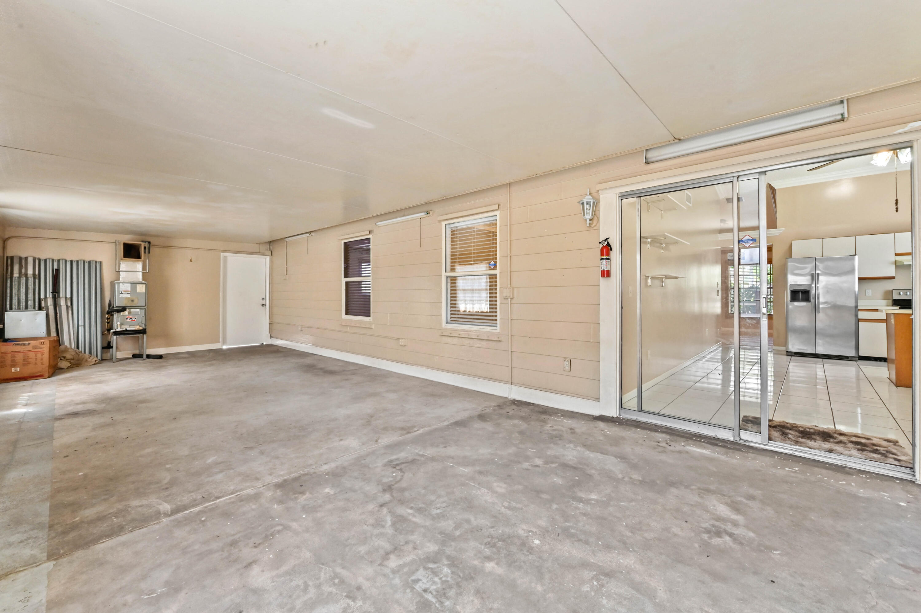 COUNTRYWOOD - Residential