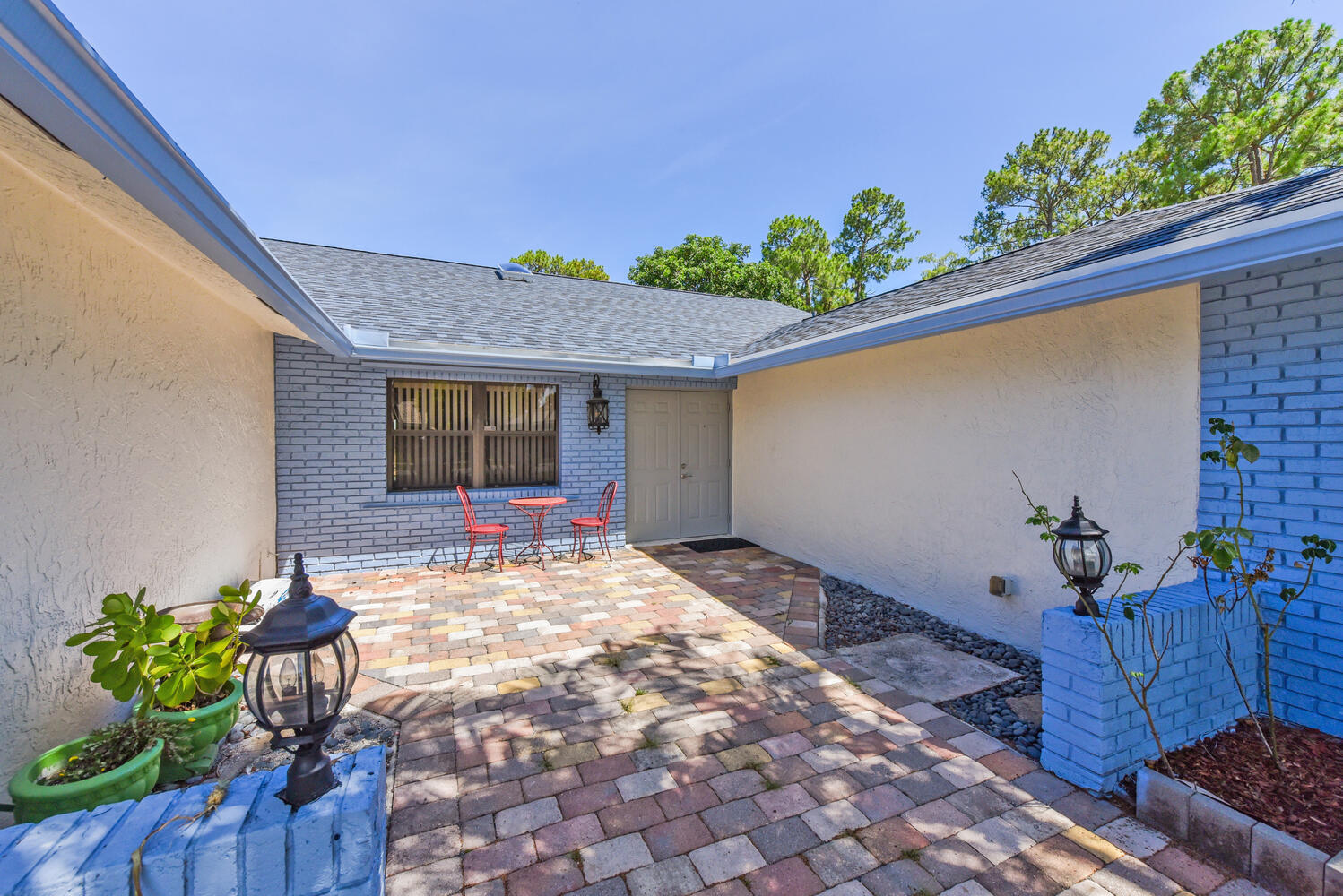 13442 Northumberland Circle