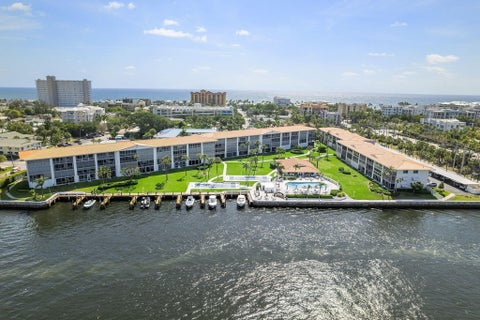 Photo of 105 NE 19th Avenue #164, Deerfield Beach, FL 33441 (MLS # B26013727)