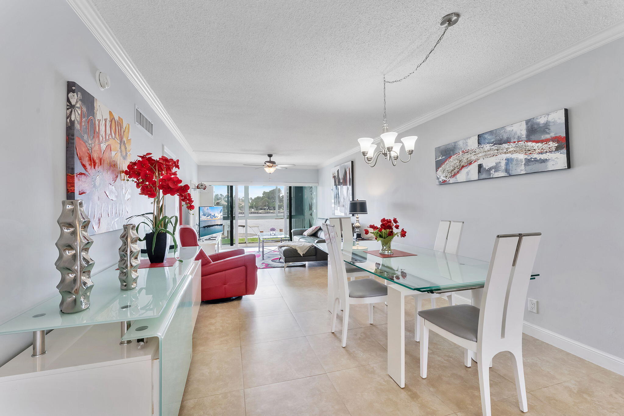 PENTHOUSE NORTH CONDO - Residential