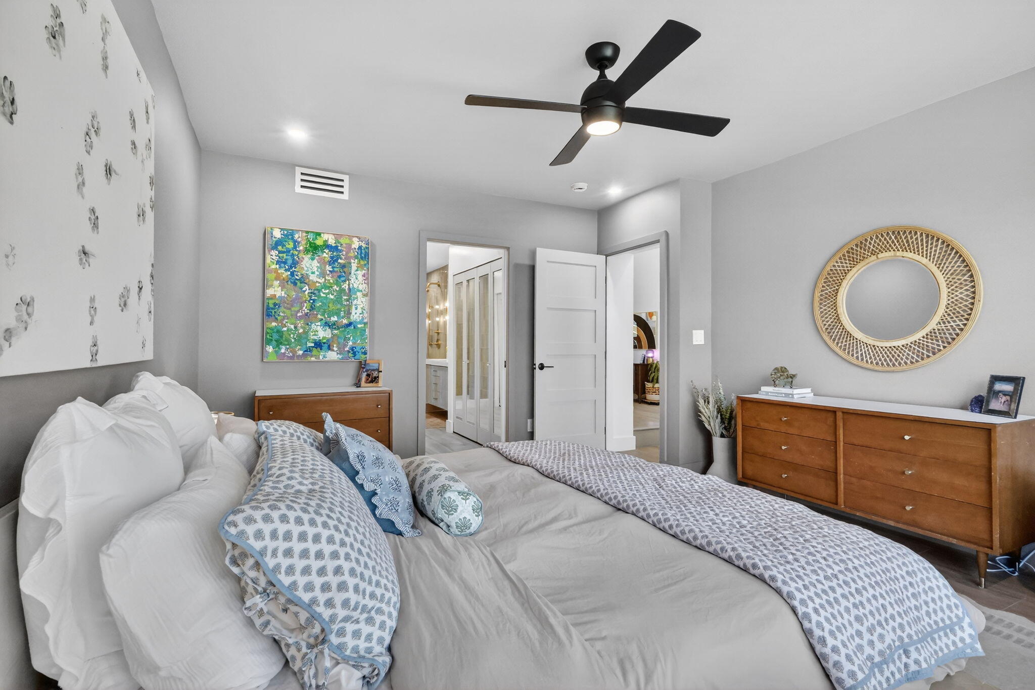 SEA COLONY CONDO - Residential