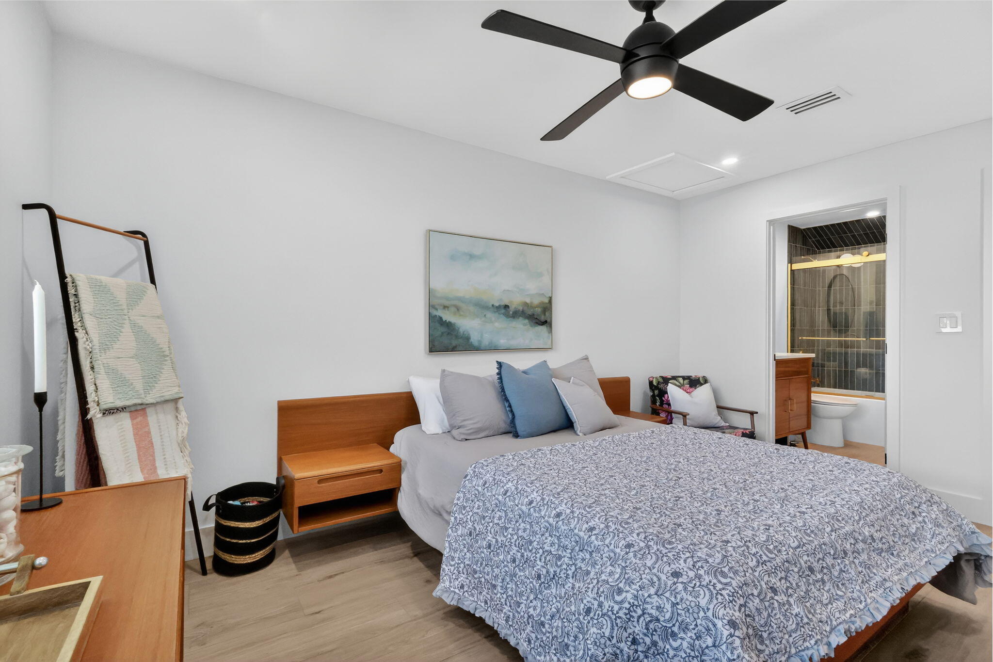 SEA COLONY CONDO - Residential