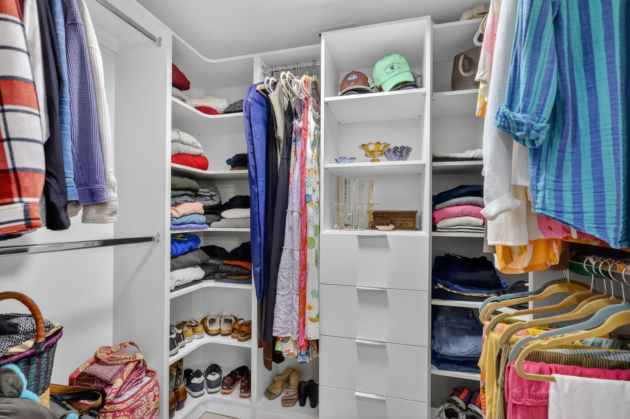 SEA COLONY CONDO - Residential