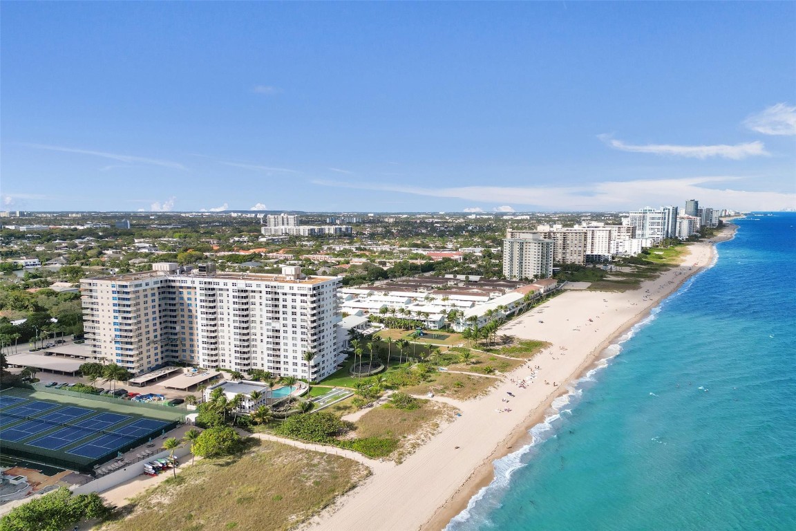SEA RANCH LAKES NORTH - Residential