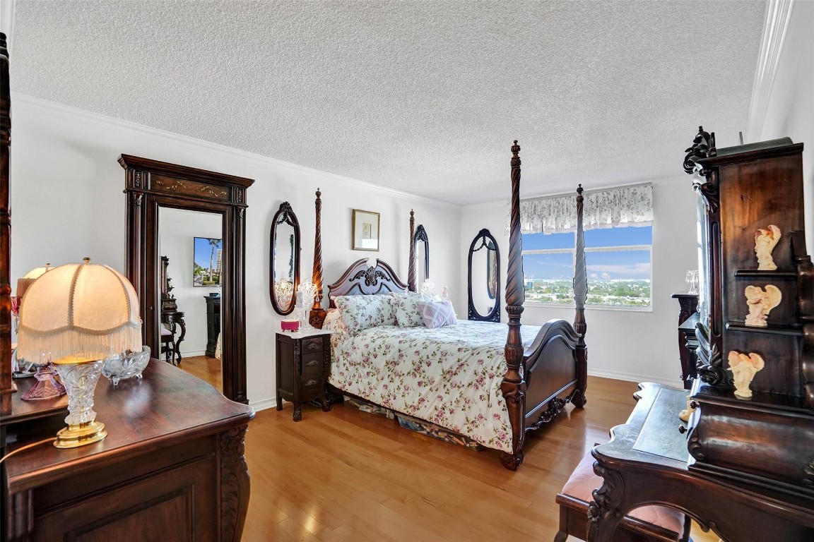 SEA RANCH LAKES NORTH - Residential