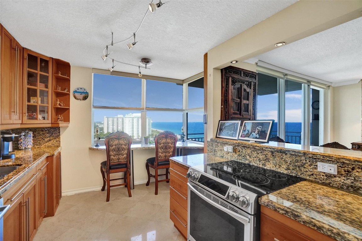 SEA RANCH LAKES NORTH - Residential