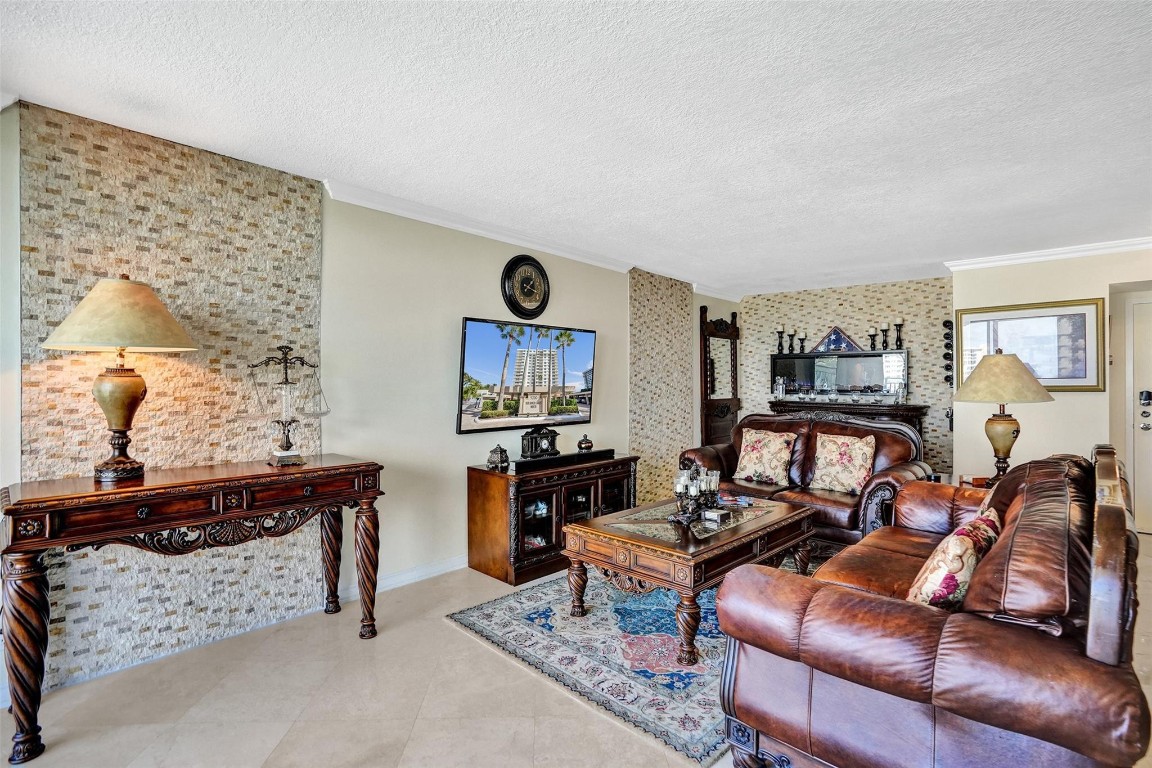 SEA RANCH LAKES NORTH - Residential