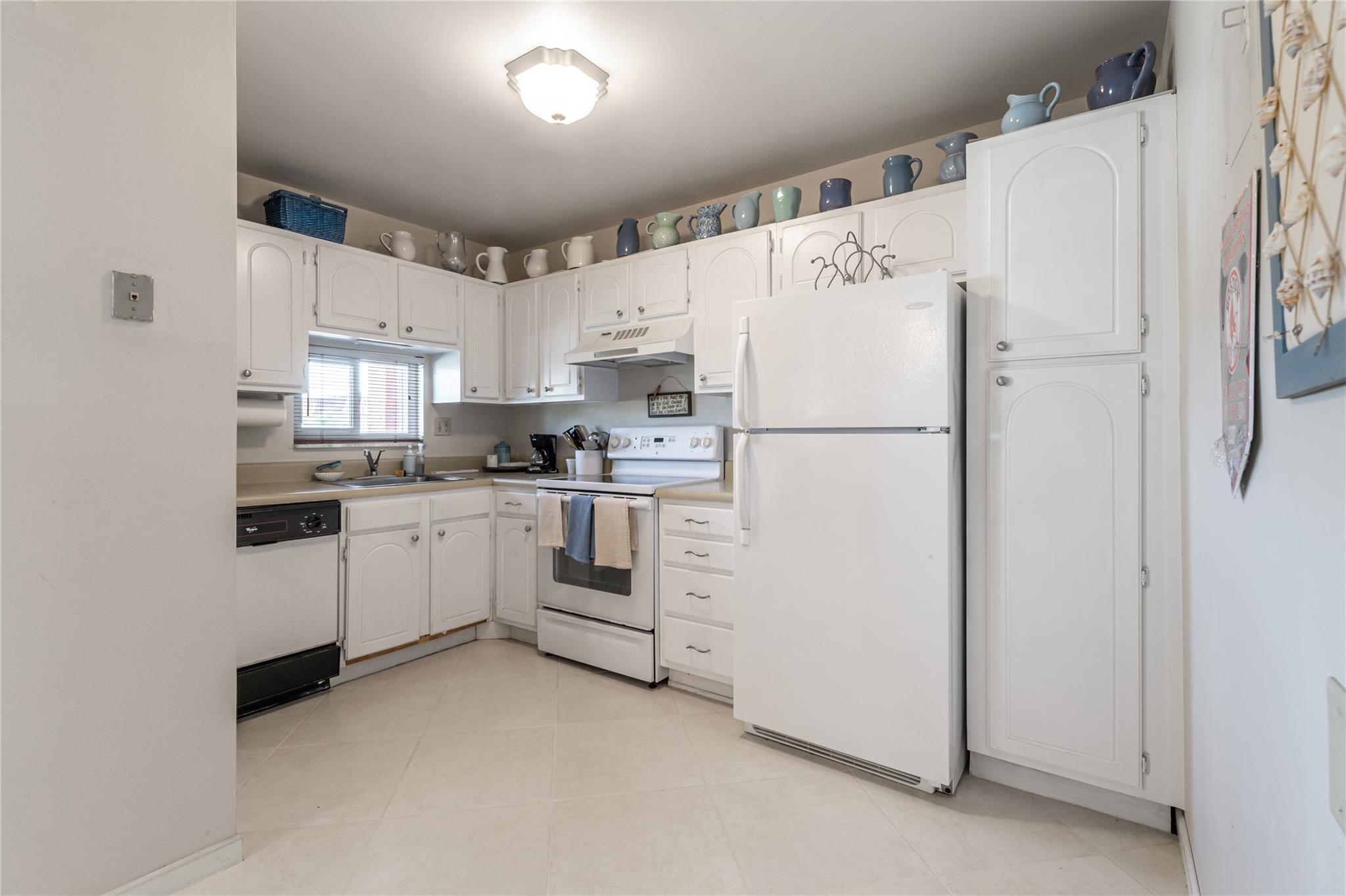 Hollybrook Golf & Tennis - Residential