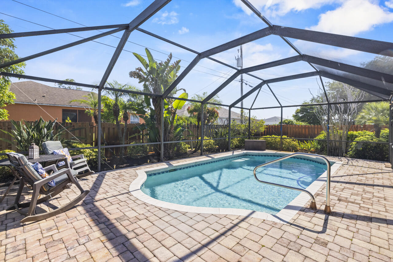 PORT ST LUCIE SECTION 33 - Residential