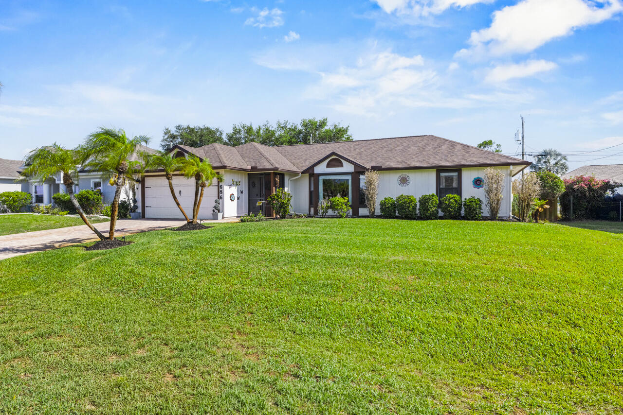 PORT ST LUCIE SECTION 33 - Residential