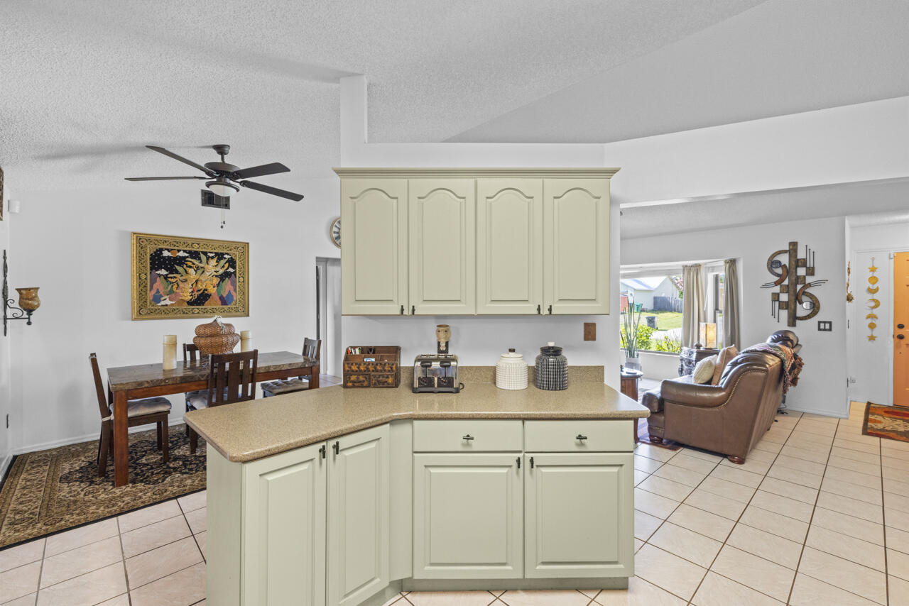 PORT ST LUCIE SECTION 33 - Residential