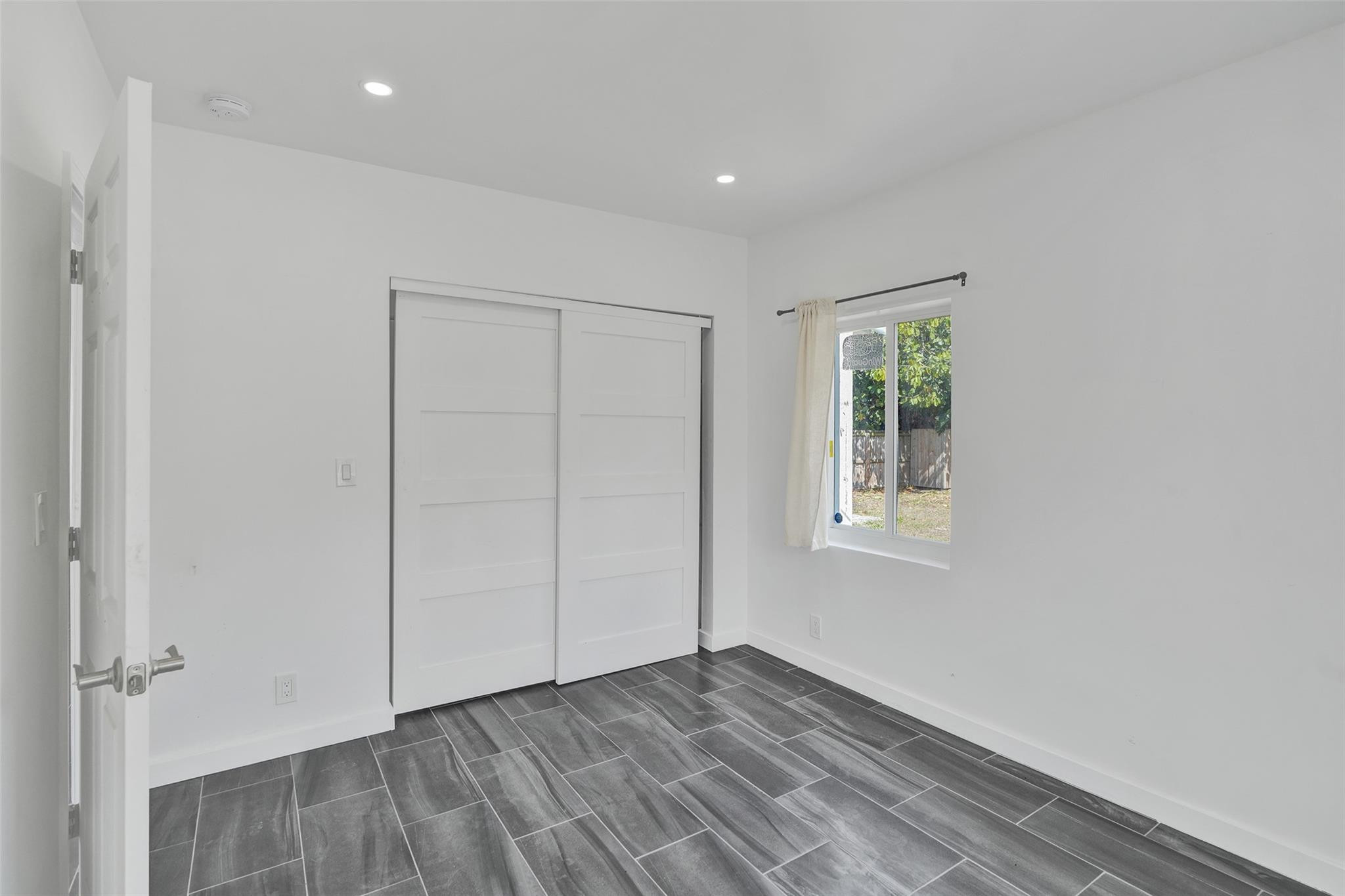 Croissant Park 4-28 B - Residential